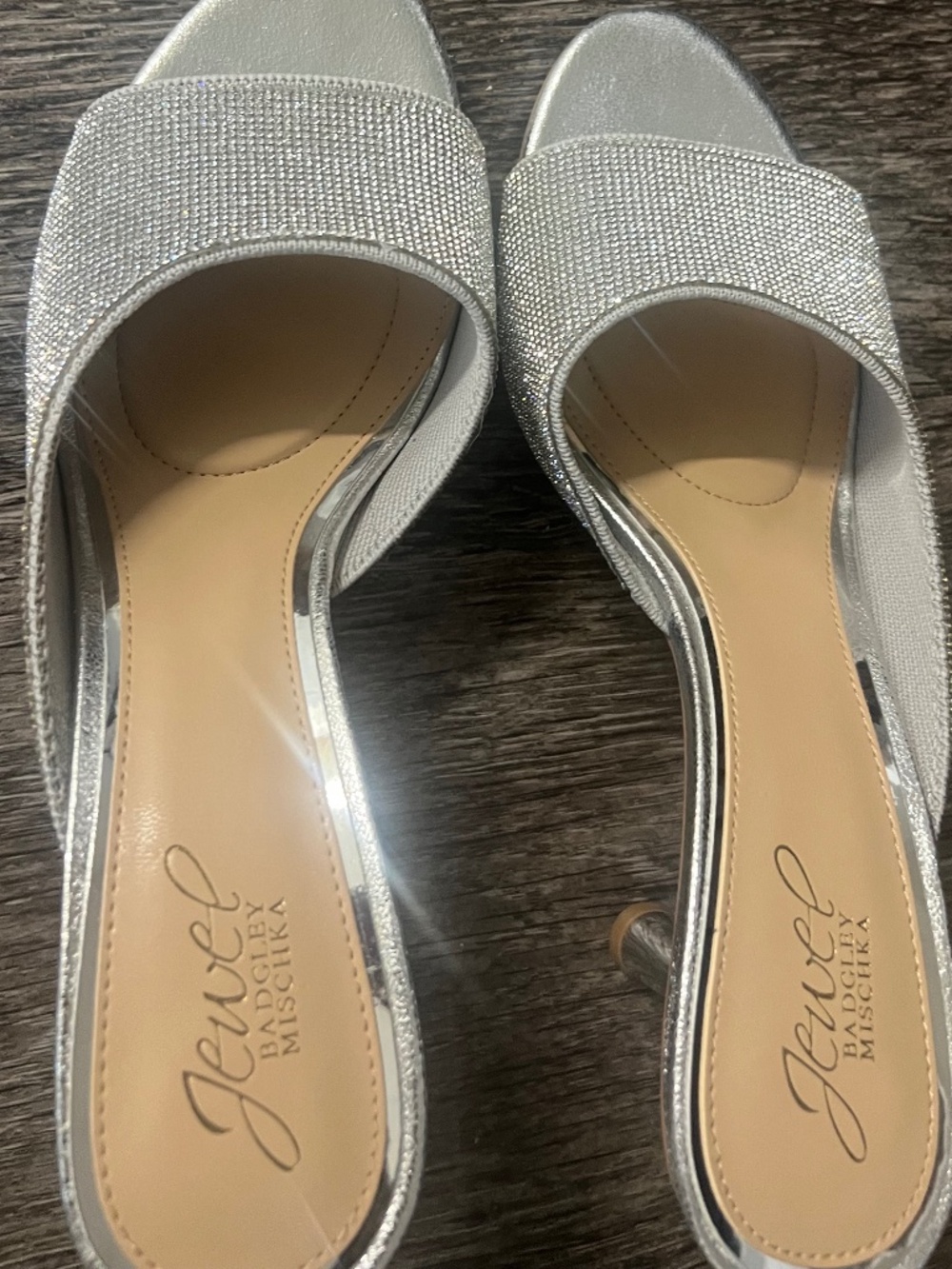 Jewel Badgely Mischka Haya Heel Silver Size 8.5